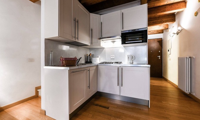 Cannaregio Apartment | Bluesky
