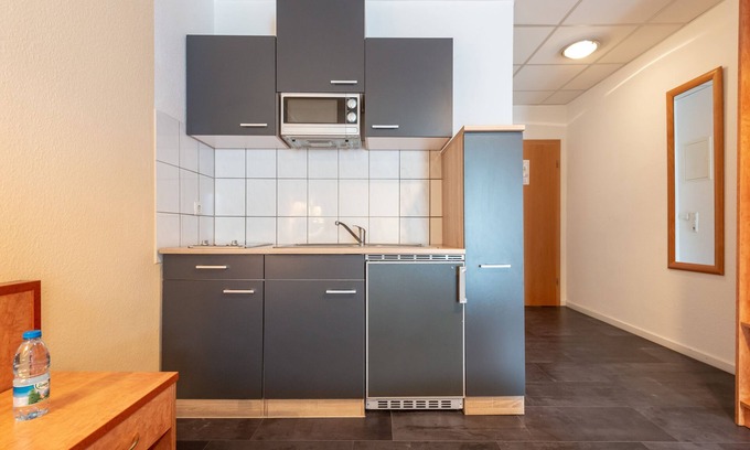 Rhein-Erft-Kreis District Hotel | Boardinghouse Burgpark