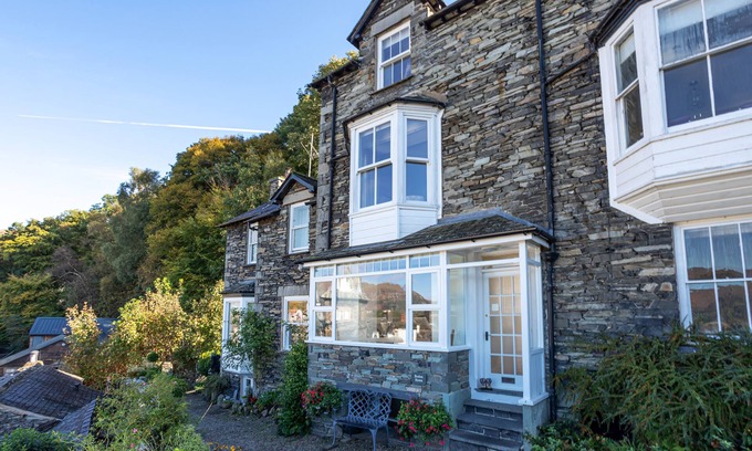 Ambleside House | BODEN HOWE, QUIET CENTRAL LOCATION, COMPLIMENTARY SPA ACCESS, PARKING/STORAGE n