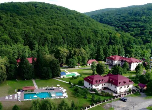 Antalovtsi Hotel | Bogolvar Retreat Resort