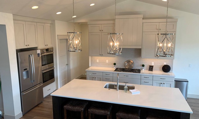 Boise House | BOISE Area - beautifully staged Hillsdale Creek home minutes from the YMCA!