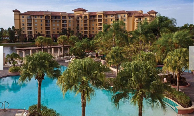 Golden Oak Villa | Bonnet Creek Resort Premier vacation resort on Disney Property