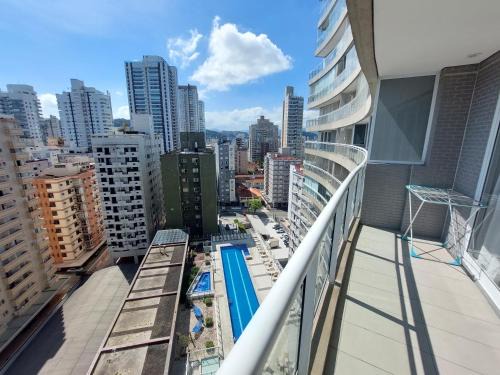 Pompeia Apartment | Book Santos - Unlimited 1112 - Um Pé na areia