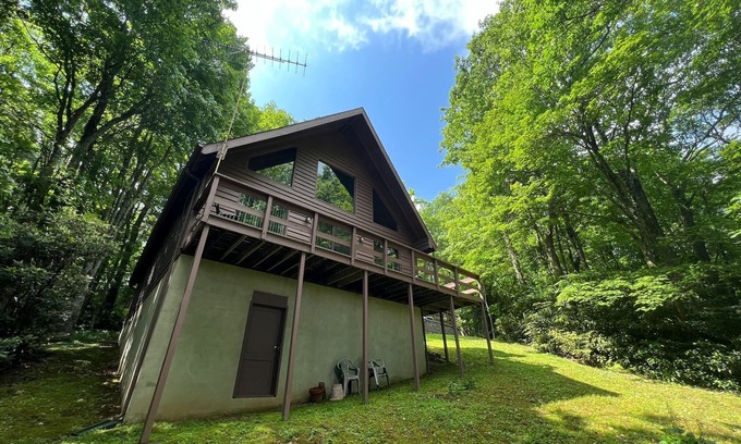 Boone Ski Chalet | Boonerang Chalet near Boone & Blowing Rock - Wi-Fi