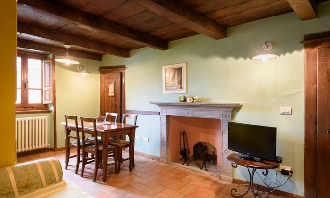 Raggiolo Apartment | Borgo dei Corsi - VERGAIO 3 Apartment