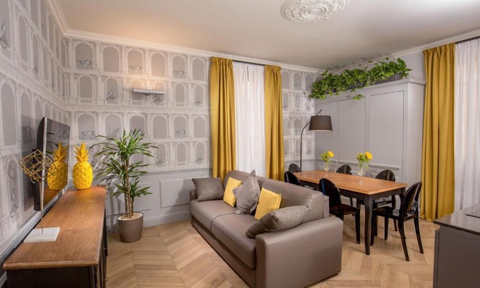 Rione XIV Borgo Apartment | Borgo Pio Charme