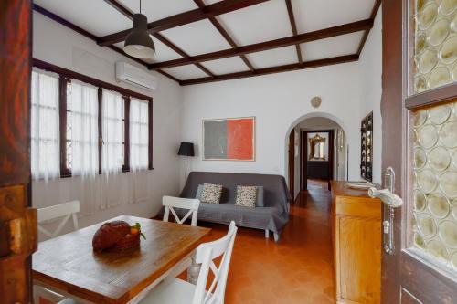 Rione XIV Borgo Apartment | Borgo Pio Holiday