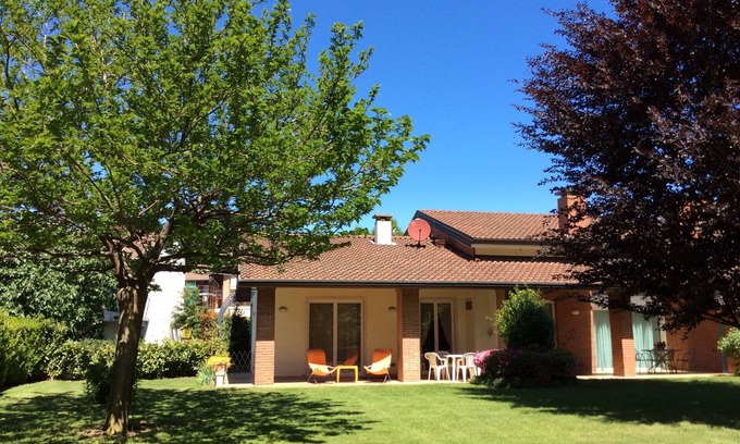 Borgo Ticino Apartment | Borgo Ticino: LAKE MAGGIORE - STRESA -ARONA - MILANO House with garden