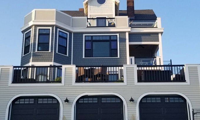Winthrop Apartment | Boston Harbor One or Two Bedroom Waterfront Home