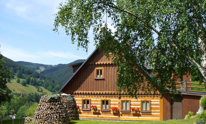 Pec pod Snezkou House | Bouda Na Cestě