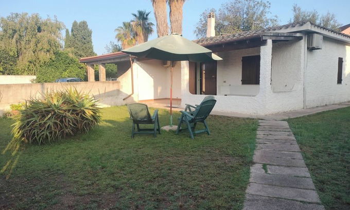 Quartu Sant'Elena Cottage | BOUGAINVILLE BIANCO