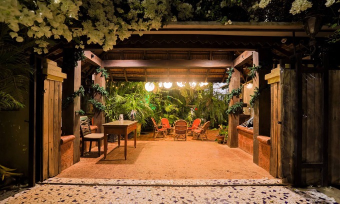 Aguada Fort Area House | Bougainvillea Guest House