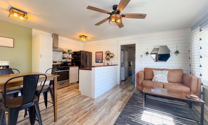 Spearfish Apartment | Boutique Apt- Walk to Downtown - Patio - Laundry