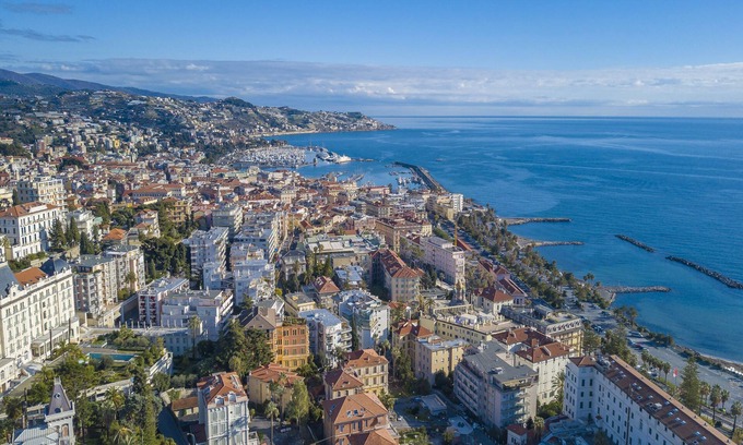 Sanremo Centre Apartment | Boutique Central Mina