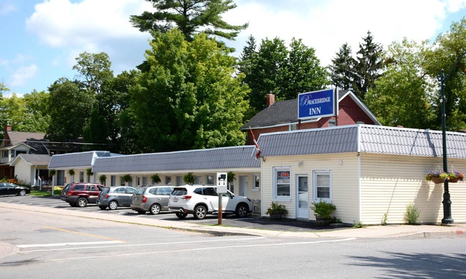 Bracebridge Hotel | Bracebridge Inn