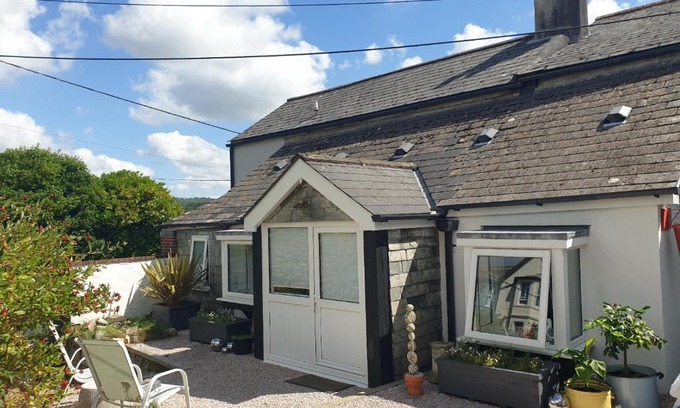 Lostwithiel House | Bracken's Retreat