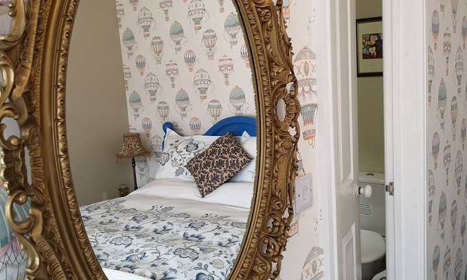 Gainsborough Bed & Breakfast | Brampton Dales Farm B&B