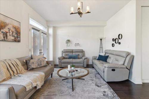 Brampton House | Brampton Oasis, Stylish, Family friendly