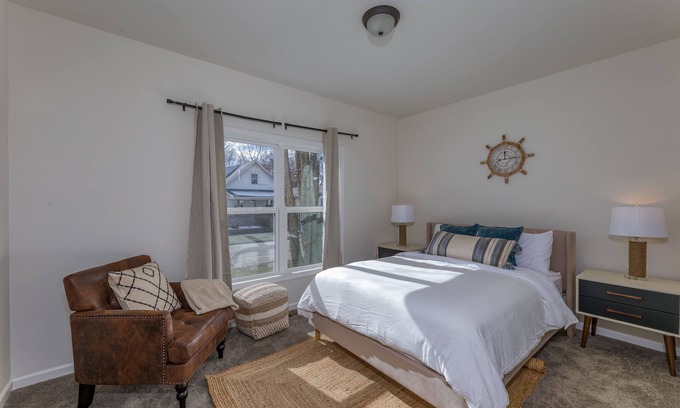 Indianapolis House | Brand New Build! w/King Suite Near Downtown