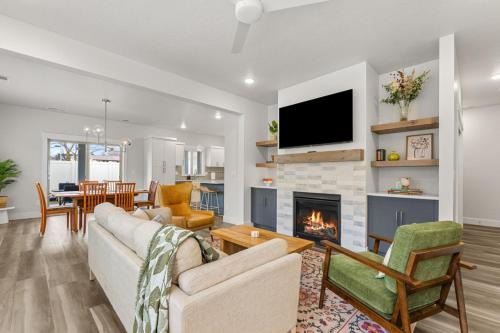 Meridian House | Brand New Custom home - Grayson