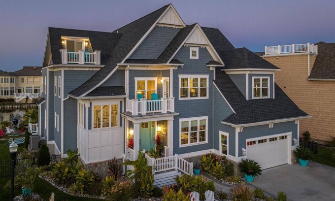 Heron Harbour Isle House | ⭐️Brand New High End Luxury Bayside Mansion Pool⭐️
