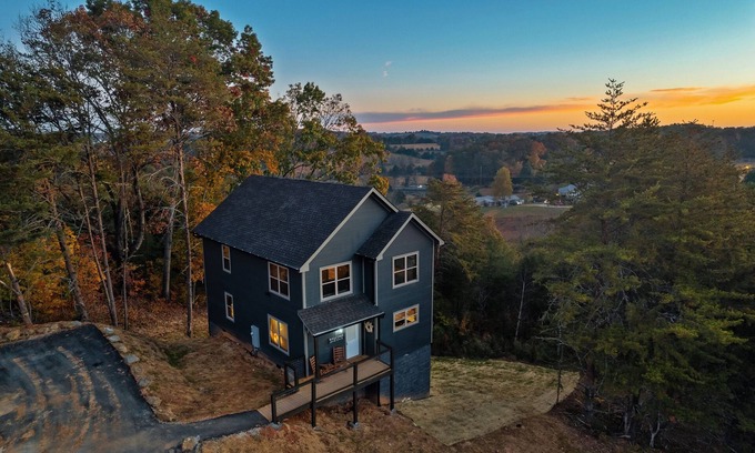 Sevierville Cabin | Brand New! Views! Easy Roads! Hot Tub! Beautifully Decorated!