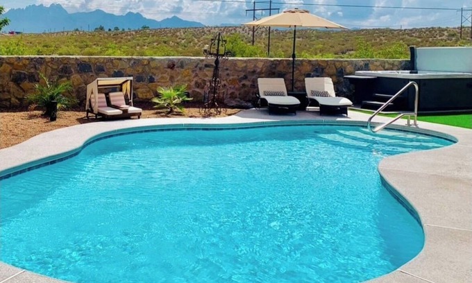 Las Cruces House | Breathe Taking Mountain View: Pool, Hot Tub, Arcade Room & Amazing Views!
