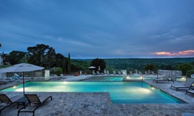 Ingram Resort | Breathtaking in all directions !