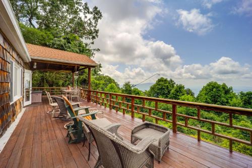 Little Switzerland House | Breathtaking Scenery Cabin in Little Switzerland!