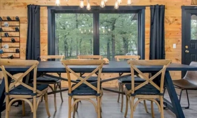 Sulphur Cabin | BreaverTree Cabins. Two cabins on Five acres.