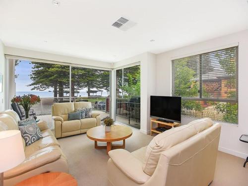 Victor Harbor Apartment | Breeze Beachfront Apartment
