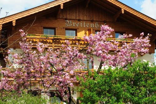 Angath House | Breitenhof - Haus Breiten