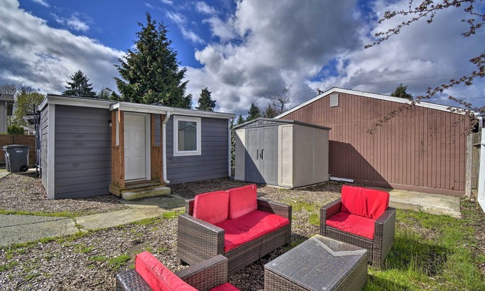 Bremerton Cottage | Bremerton Cottage: 2 Mi to Illahee State Park