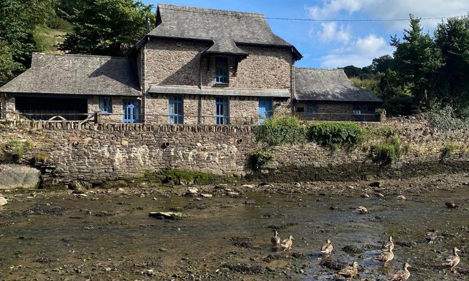 Noss Mayo House | Bridgend Barn