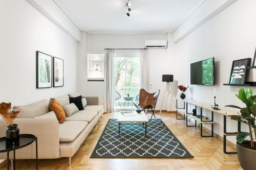 Neo Psychiko Apartment | Bright 2BD Apartment in Psychiko by UPSTREET