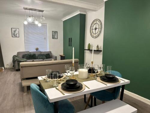 Bridgend Apartment | Bright and Spacious Home Near Bridgend Town Centre