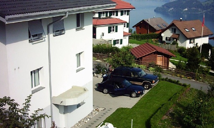 Emmetten Apartment | Bright, quiet *** apartment in the heart of the CH near Lake Lucerne with mountain views