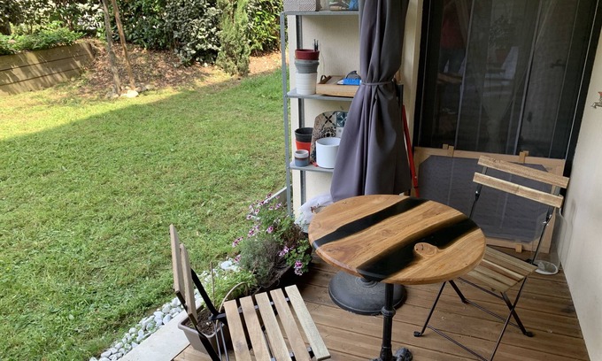 Marengo - Jolimont Apartment | Bright T2 with private garden