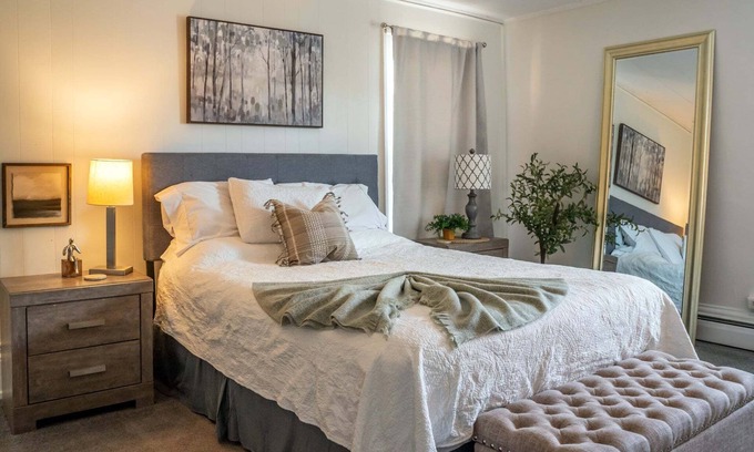 Williamsport Apartment | “Brik House”Near UPMC, Penn College, Lyco College and Little League World Series