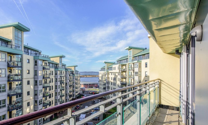 Newhaven Apartment | Britannia Penthouse