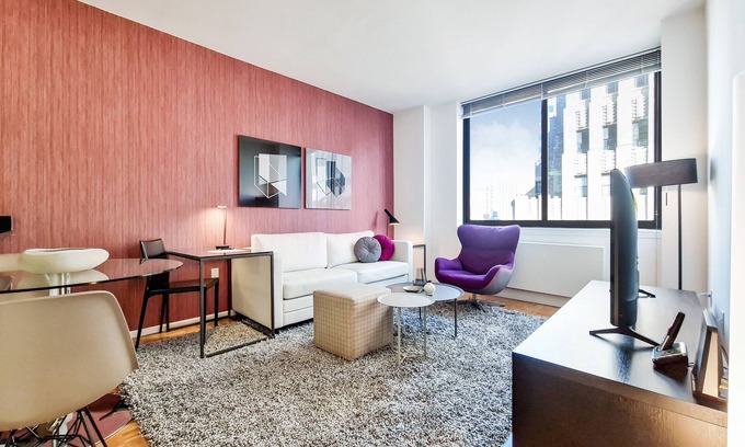 Downtown Brooklyn Apartment | Brooklyn Heights One Bedroom with Amenitites