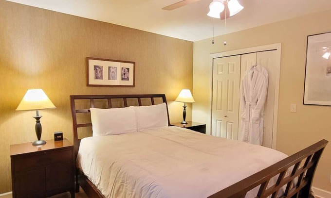 Bayfield Apartment | Brookside Hide-A-Way #2, Port Superior, Bayfield