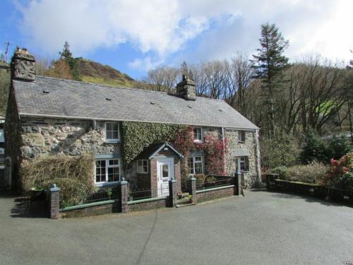 Mawddwy House | Bryn Sion Farm