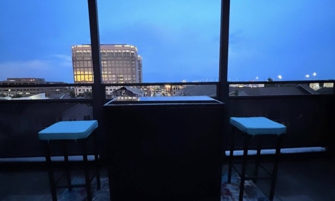 Lindbergh Condo | Buckhead Rooftop Two story Condo With Marta Access