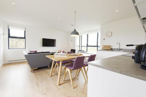 John O'Groats House | Buckie - 2 Bed Luxury Apartment