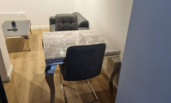 Bradford Apartment | Budget Aparts Bradford