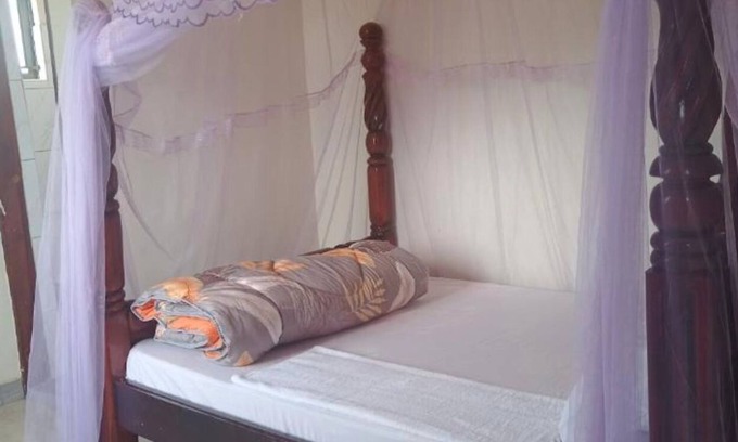 Eastern Region Apartment | Budget Double Room in Sabunyo Hotel Sironko