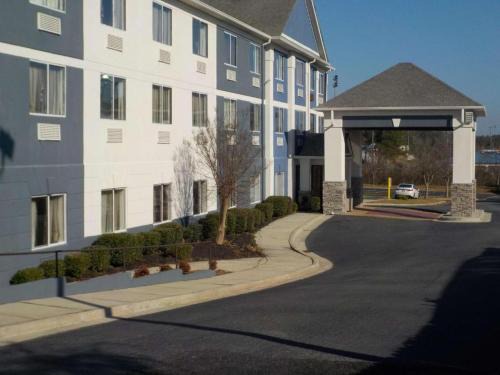 Augusta Hotel | Budget Inn Express