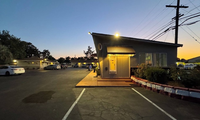 Gilroy Hotel | Budget Motel
