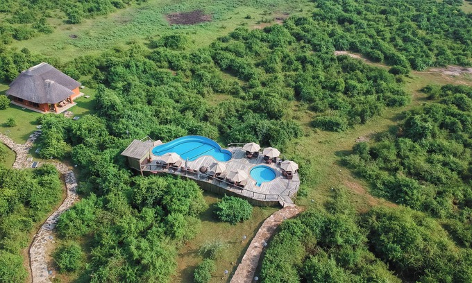 Kasese Cabin | Buffalo Safari Lodge